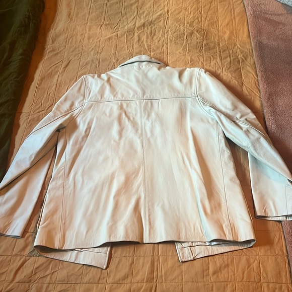 Beautiful cream leather Gap jacket - Picture 6 of 6